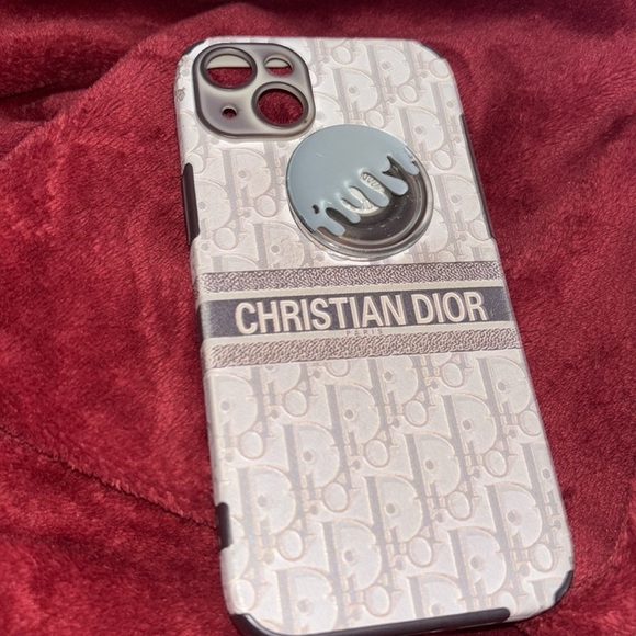 IPhone 15 plus phone case with pop socket - Picture 12 of 13